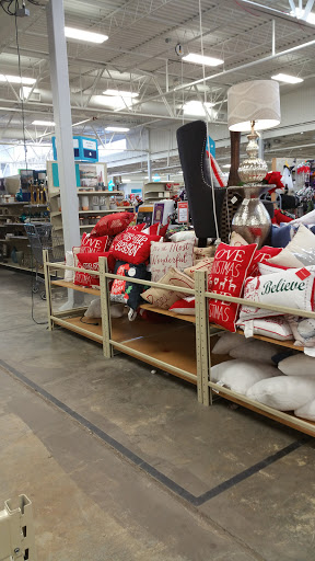 Home Goods Store «At Home», reviews and photos, 11221 Outlet Dr, Knoxville, TN 37932, USA