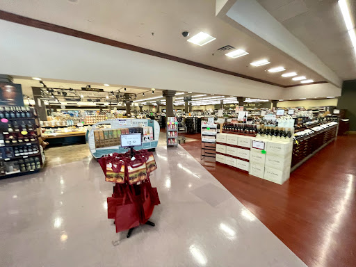 Liquor Store «Table and Vine», reviews and photos, 1119 Riverdale St, West Springfield, MA 01089, USA