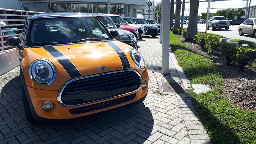 BMW Dealer «South Motors BMW», reviews and photos, 16215 S Dixie Hwy, Miami, FL 33157, USA