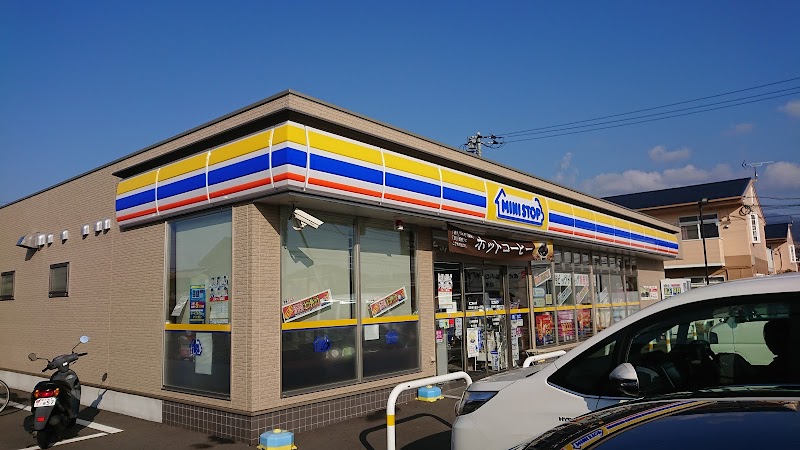 ミニストップ 沼津根古屋店 静岡県沼津市根古屋 コンビニエンスストア コンビニ グルコミ