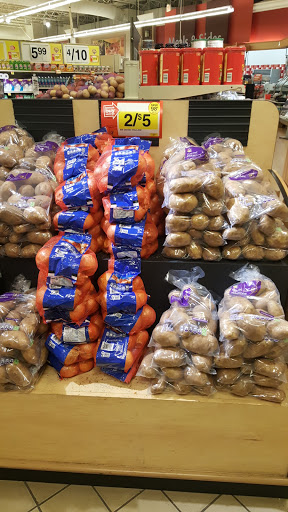 Grocery Store «Giant Food Stores», reviews and photos, 2174 W Union Blvd, Bethlehem, PA 18036, USA