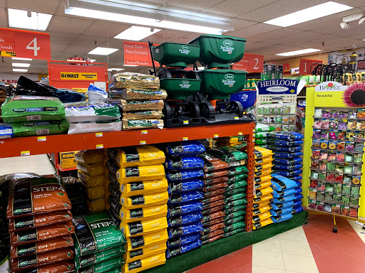 Hardware Store «Carpenter Bros Hardware Do it Center», reviews and photos, 2753 Plymouth Rd, Ann Arbor, MI 48105, USA