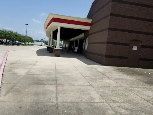 Movie Theater «AMC Hammond Palace 10», reviews and photos, 801 C M