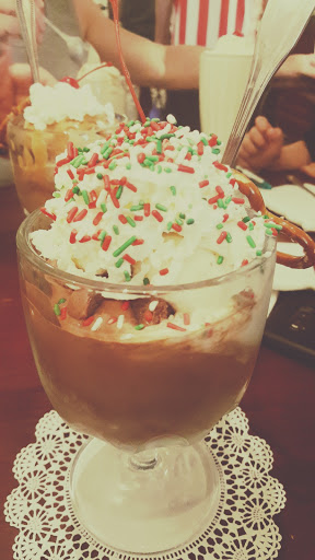 Dessert Shop «Sweet Moses», reviews and photos, 6800 Detroit Ave, Cleveland, OH 44102, USA