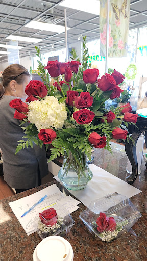 Florist «Thrifty Florist», reviews and photos, 35363 Ford Rd, Westland, MI 48185, USA