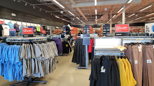 Clothing Store «Nike Factory Store», reviews and photos, 3736 Center Park Dr, West Jordan, UT 84084, USA