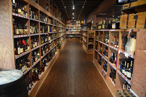 Liquor Store «Shyamrock Liquors», reviews and photos, 2926 Nashville Rd, Bowling Green, KY 42101, USA