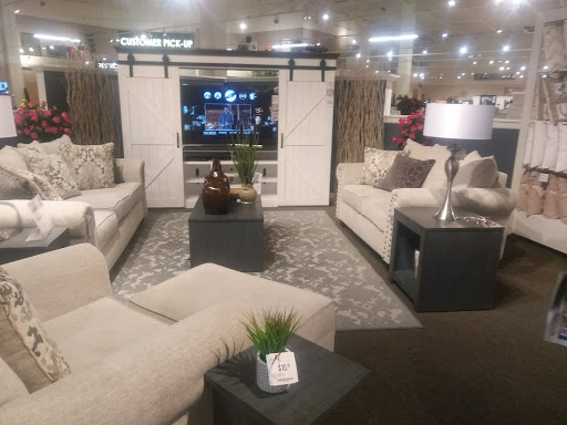 Furniture Store «American Furniture Warehouse», reviews and photos, 5801 N 99th Ave, Glendale, AZ 85305, USA