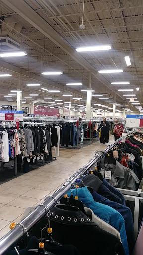 Clothing Store «Burlington Coat Factory», reviews and photos, 287 Washington St, Attleboro, MA 02703, USA