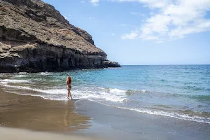 Playa de Tiritaña image