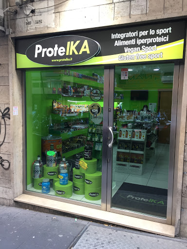 Proteika store Napoli Centro