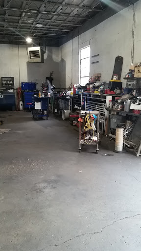 Tire Shop «River Oaks Firestone», reviews and photos, 3701 Westheimer Rd, Houston, TX 77027, USA