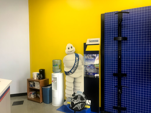 Auto Repair Shop «Buettner Tire Distributors, LLC», reviews and photos, 324 Winchester Ave, Martinsburg, WV 25401, USA