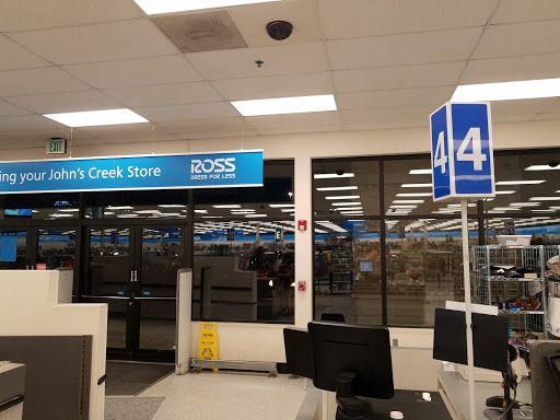 Clothing Store «Ross Dress for Less», reviews and photos, 11720 Medlock Bridge Rd, Johns Creek, GA 30097, USA