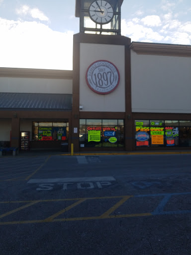 Grocery Store «Remke Markets», reviews and photos, 3872 Paxton Ave, Cincinnati, OH 45209, USA