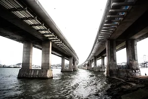 Colombo Salles Bridge image