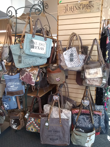 Jewelry Store «Gray Jewelers», reviews and photos, 172 Johns Pass Boardwalk W, Madeira Beach, FL 33708, USA