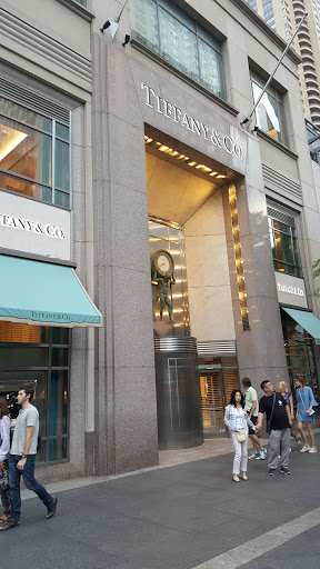 Jewelry Store «Tiffany & Co.», reviews and photos, 730 N Michigan Ave, Chicago, IL 60611, USA