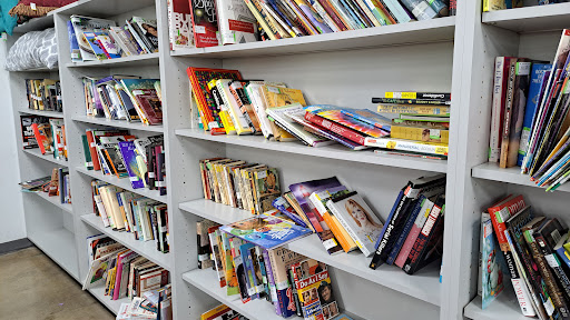 Thrift Store «Goodwill Retail Store of Lake St. Louis», reviews and photos, 913 Robert Raymond Dr, Lake St Louis, MO 63367, USA