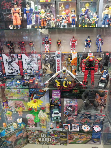 Collectibles Store «Makes Cents Variety Store», reviews and photos, 5027 W Howard Ave, Milwaukee, WI 53220, USA