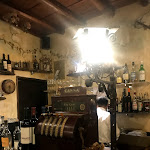 Photo n°2 de l'avis de Powa.a fait le 29/08/2019 à 19:22 sur le  Dar Sor Olimpio al Drago à Rome