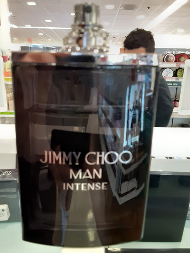 Hair Salon «Ulta Beauty», reviews and photos, 362 W Army Trail Rd, Bloomingdale, IL 60108, USA