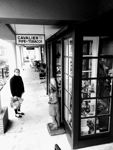 Cavalier Pipe & Tobacco, 1100 Emmet St N, Charlottesville, VA 22903, USA, 