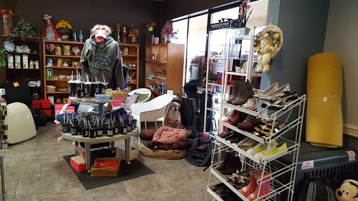 Thrift Store Dog Junkies Thrift Store Reviews And Photos 4611 N Rancho Dr Las