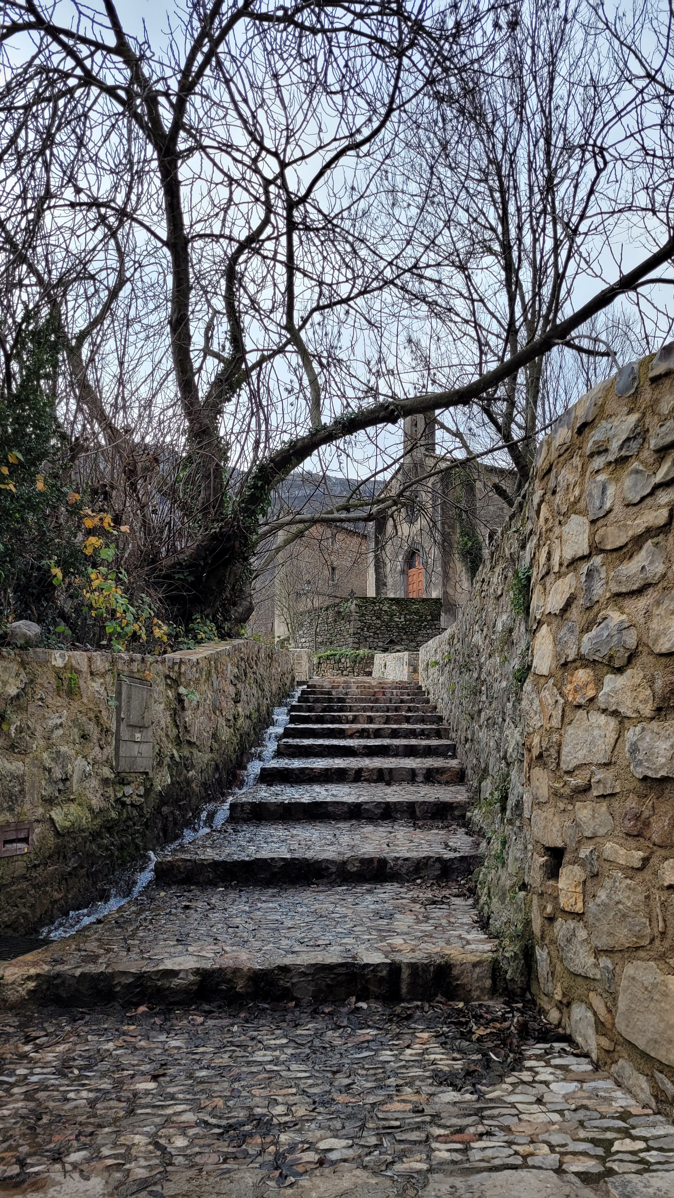 Photo n° 17 de l'avis de Salopette.o fait le 28/12/2022 à 18:35