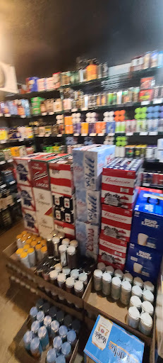 Beer Store «Harvest Wine & Spirits», reviews and photos, 842 Farmington Ave, West Hartford, CT 06119, USA