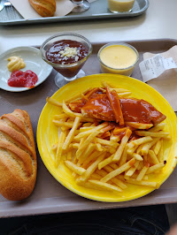 Plats et boissons du Restaurant Universitaire à Bruz - n°1