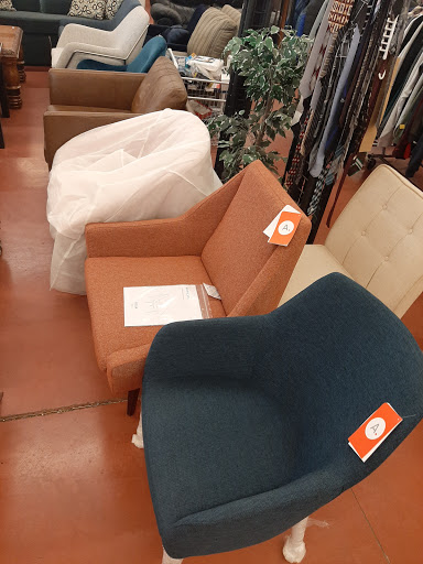 Thrift Store «St. Vincent de Paul Thrift Store & Donation Center, Livermore», reviews and photos