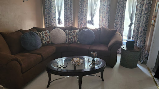 Furniture Store «Value City Furniture», reviews and photos, 800 Thruway Plaza Dr, Cheektowaga, NY 14225, USA