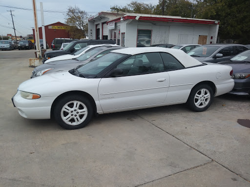 Used Car Dealer «Grapevine Motors», reviews and photos, 216 E Northwest Hwy, Grapevine, TX 76051, USA