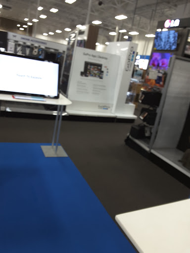 Electronics Store «Best Buy», reviews and photos, 390 N Moorpark Rd, Thousand Oaks, CA 91360, USA