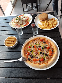 Plats et boissons du Pizzeria Pizza Vito à Beynes - n°2
