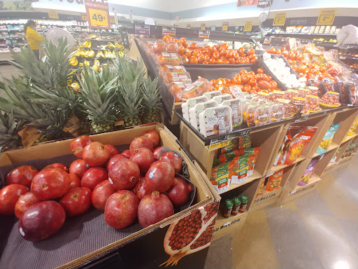 Grocery Store «Food Lion», reviews and photos, 410 Sandy Spring Rd, Laurel, MD 20707, USA