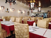 Atmosphère du Restaurant chinois à emporter Le Mandarin 大華飯店 à Marseille - n°18