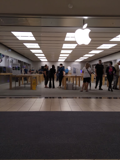 Computer Store «Apple Santa Rosa Plaza», reviews and photos, 1071 Santa Rosa Plaza, Santa Rosa, CA 95401, USA