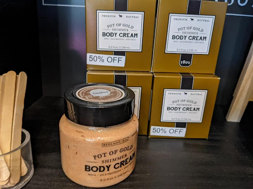 Beauty Salon «A Moments Peace Salon & Day Spa», reviews and photos, 9050 Carothers Pkwy, Franklin, TN 37067, USA