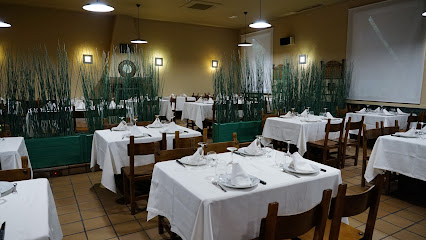 Restaurante Katxarro - San Fausto Kalea, 25, 48230 Elorrio, Bizkaia, Spain