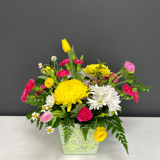 Florist «Kent Floral Co.», reviews and photos, 1109 S Water St, Kent, OH 44240, USA
