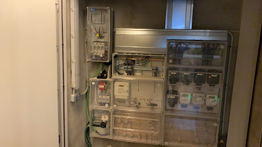 Instalaciones eléctricas elko en Pamplona, Navarra