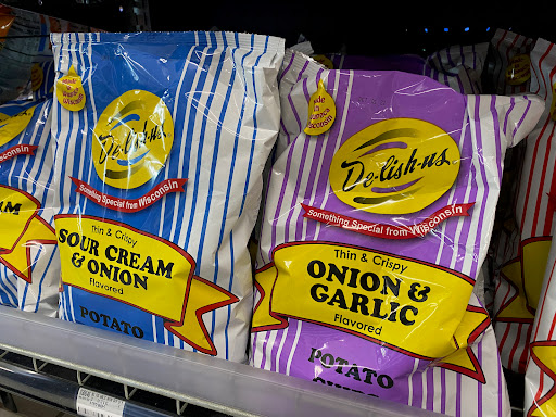 Convenience Store «Weiler Convenience Stores», reviews and photos, 2401 E 4th St, Marshfield, WI 54449, USA