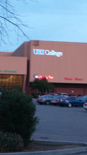 Vocational School «UEI College - Fresno», reviews and photos