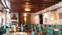 Atmosphère du Restaurant marocain Restaurant Le Sirocco à Paris - n°16