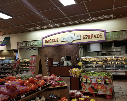 Supermarket «Price Chopper», reviews and photos, 2985 Berlin Turnpike, Newington, CT 06111, USA