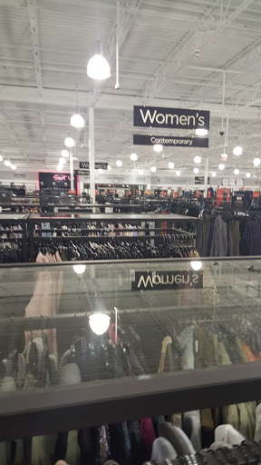 Department Store «Saks OFF 5TH», reviews and photos, 2416 Grand Cypress Dr, Lutz, FL 33559, USA