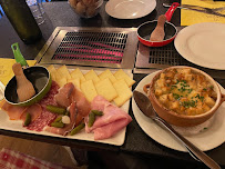 Raclette du Restaurant de fondues Les Fondus de la Raclette Paris 14eme - Montparnasse - n°2