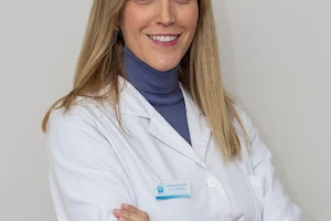 Clinica Dental Dra. Ana Barrios image